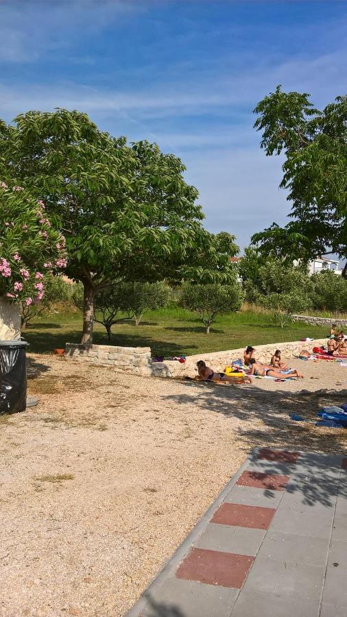 Holiday Home Lucija Sveti Filip i Jakov Exterior photo